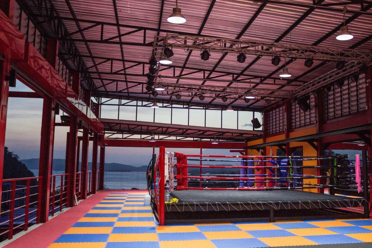 Khunsuek Muaythai Hostel Ao Nang Kültér fotó